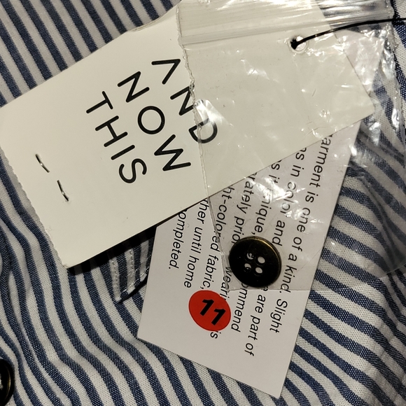 NWT And Now This Navy White Striped Cropped ButtonUp Size M - Picture 4 of 5